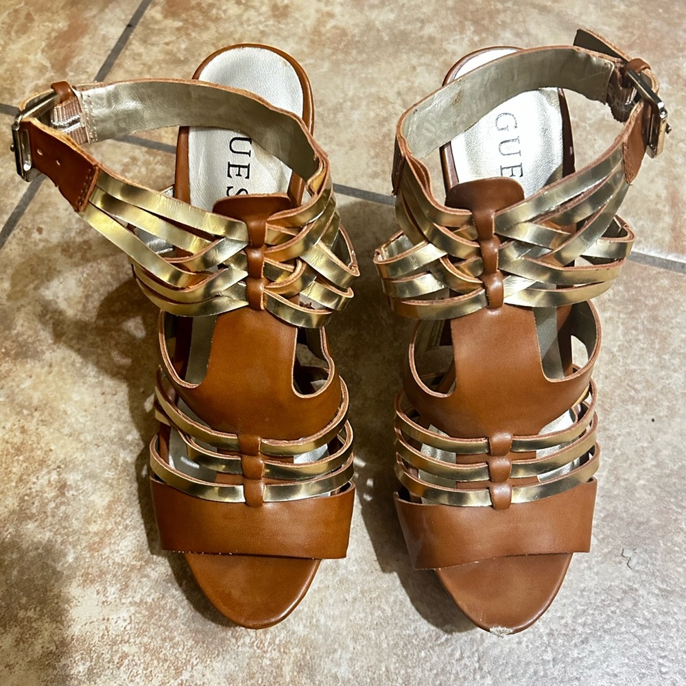 Guess Heels Sz 6.5